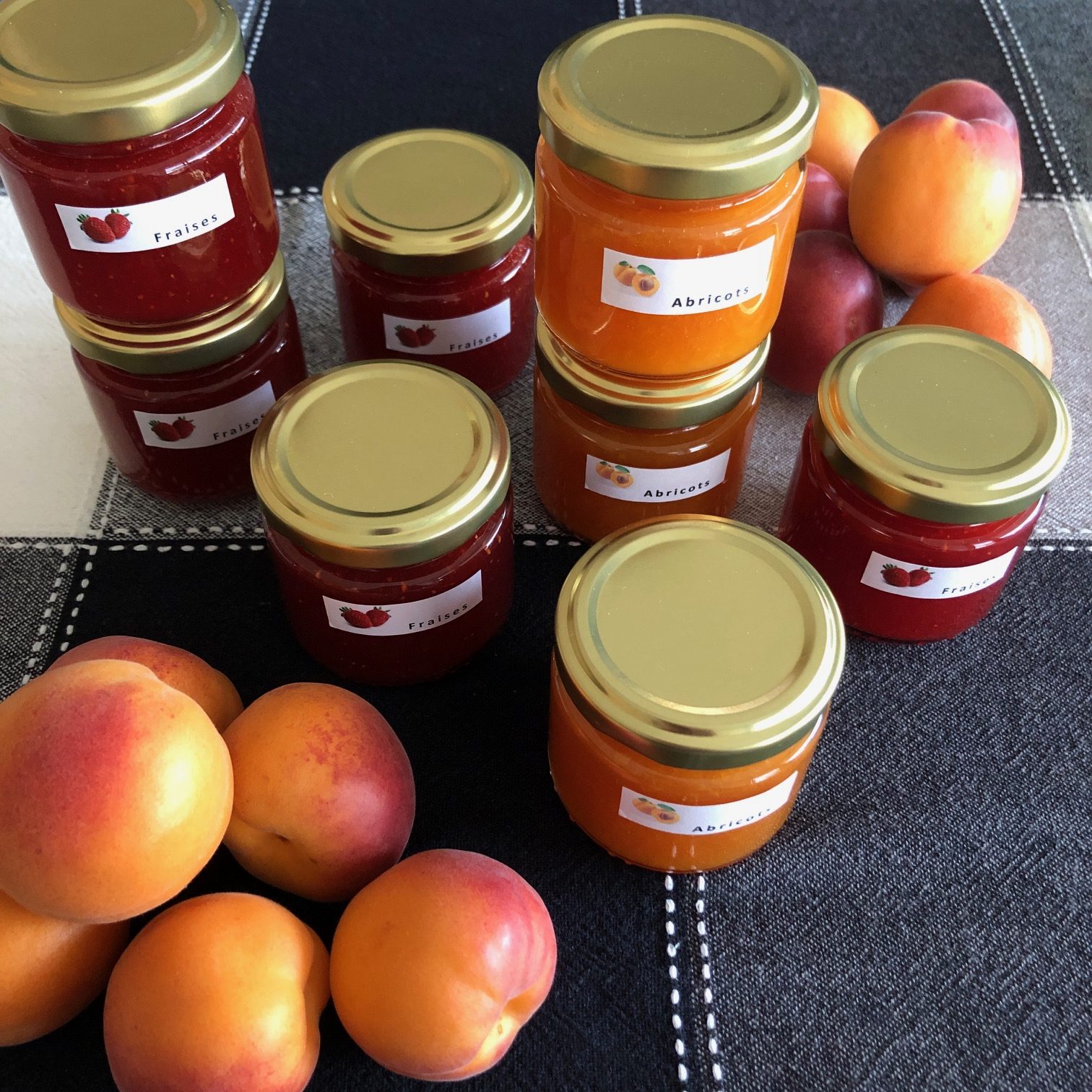 pot confitures_fraises_abricots_125ml_collection